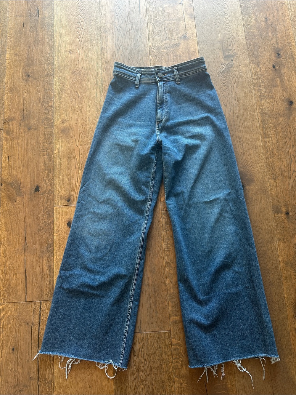 Zara Indigo Wide-Leg Frayed Hem Jeans